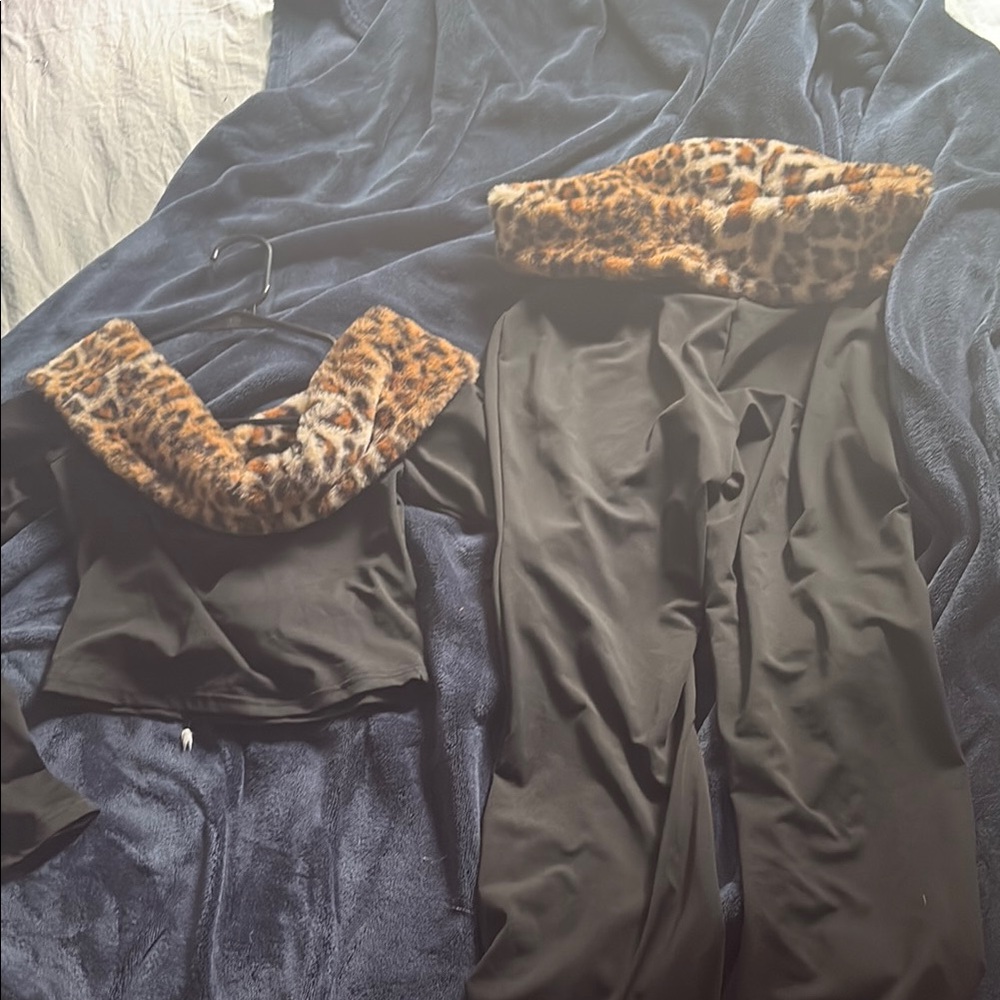 SHEIN Black Pants & Top Set with Leopard Print Trim